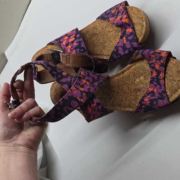NWOT Lucky Brand Wedges! - Picture 2 of 7